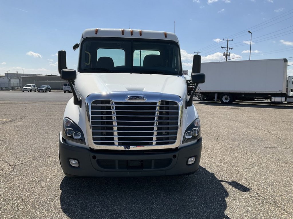 2016 Freightliner Cascadia - Truck Enterprises Inc.