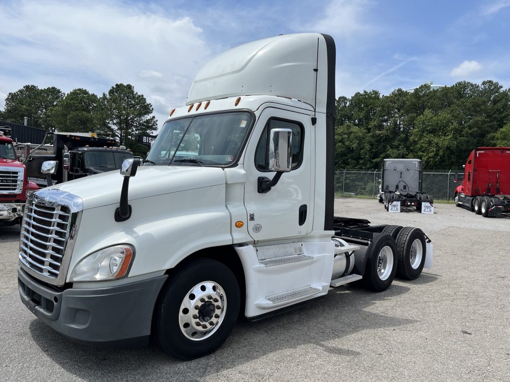 2017 Freightliner Cascadia - Truck Enterprises Inc.