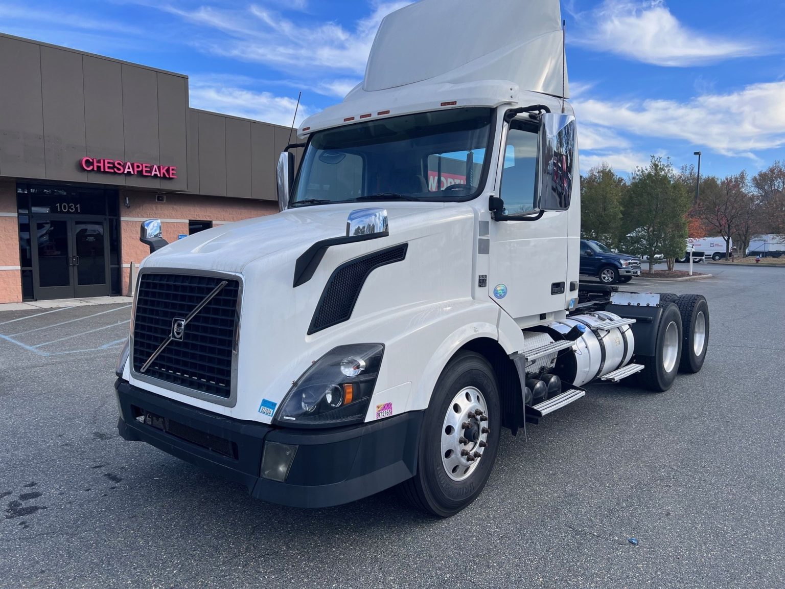 2015 Volvo VNL - Truck Enterprises Inc.