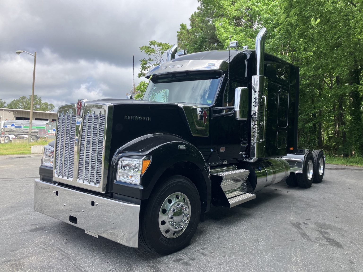 2025 Kenworth W990 Truck Enterprises Inc.